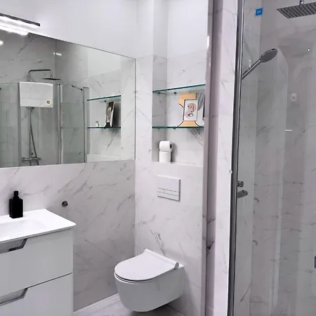 Inpoint Wielopole 32 Boutique Apartments Old Town&Kazimierz District Krakow Room photo